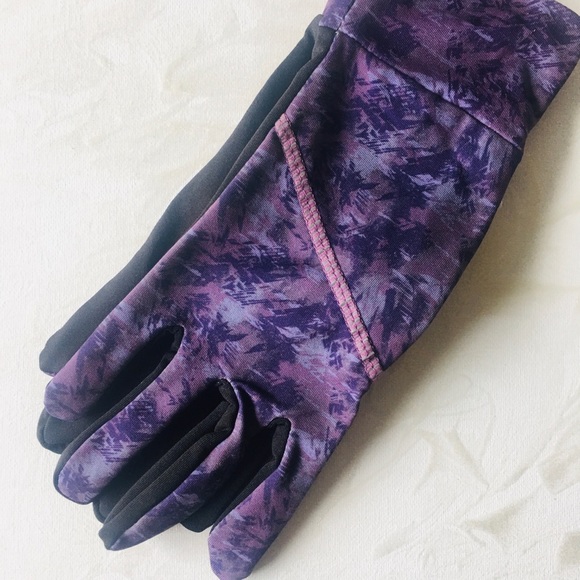 💜 NWT Ladies Medium Purple Running Gloves 💜 - Picture 2 of 7